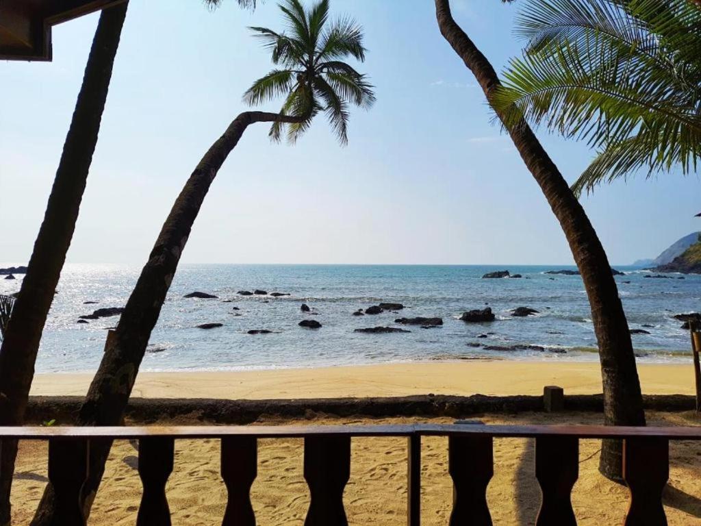 Sea Front Cottage Little Khola Cola Екстериор снимка