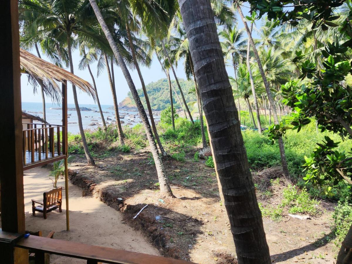 Sea Front Cottage Little Khola Cola Екстериор снимка