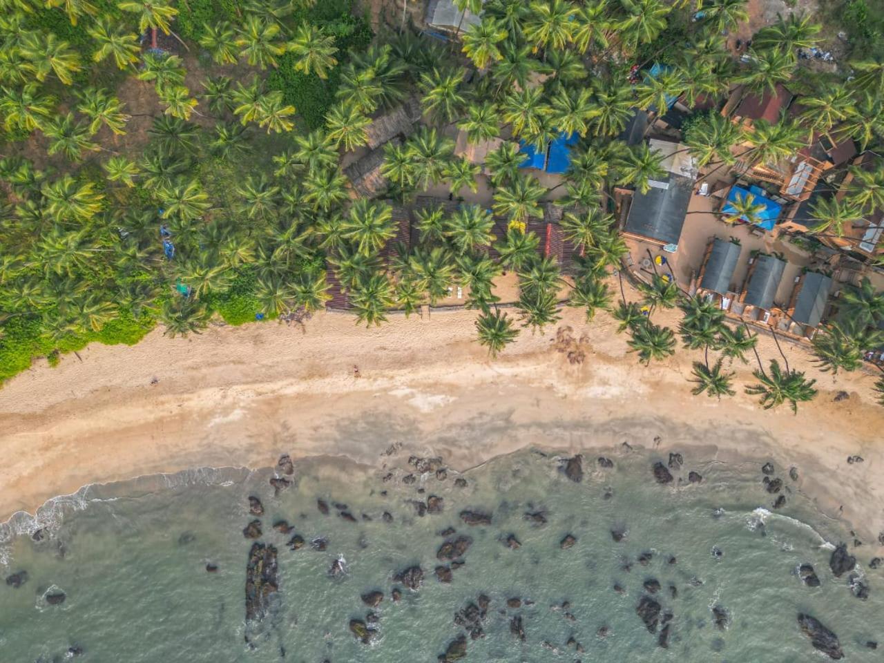 Sea Front Cottage Little Khola Cola Екстериор снимка