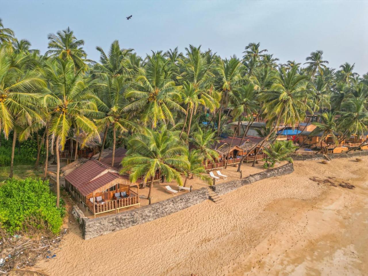 Sea Front Cottage Little Khola Cola Екстериор снимка
