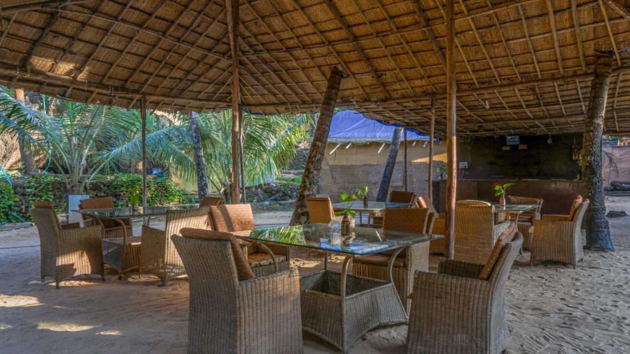 Sea Front Cottage Little Khola Cola Екстериор снимка