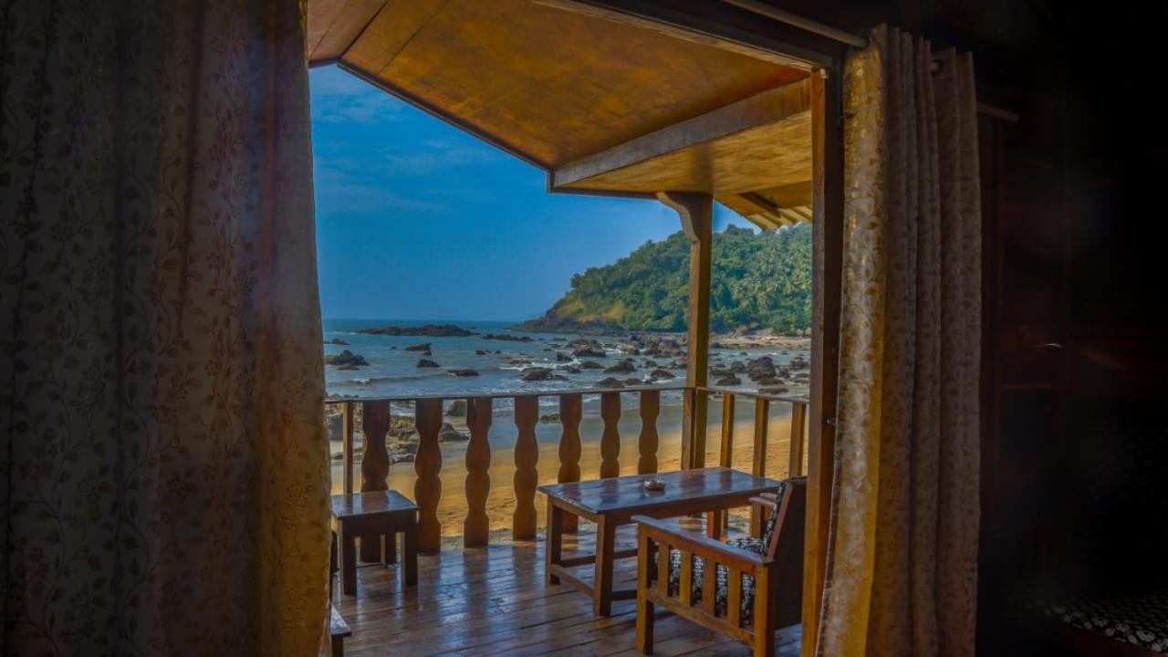 Sea Front Cottage Little Khola Cola Екстериор снимка