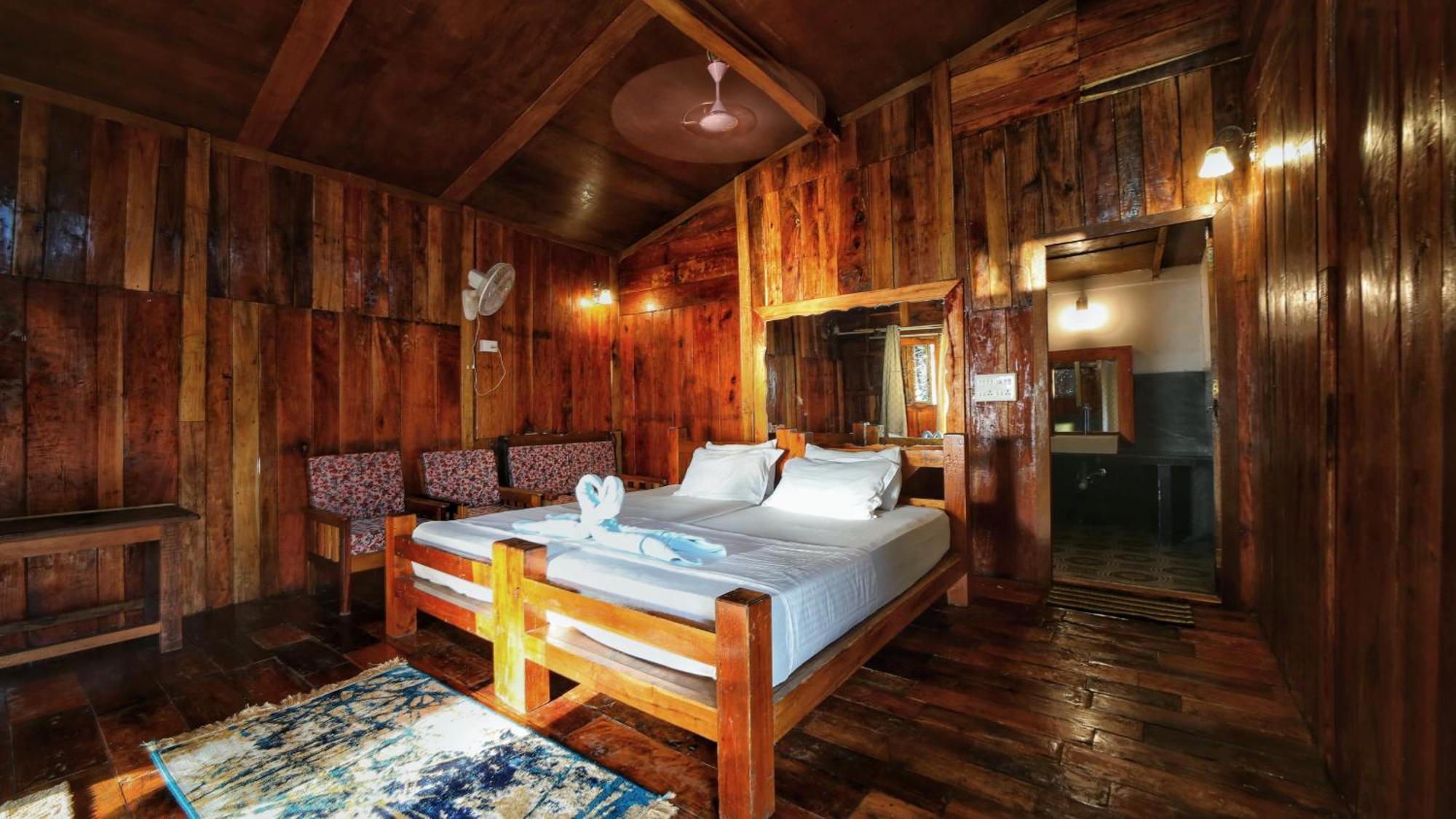 Sea Front Cottage Little Khola Cola Екстериор снимка